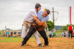 Thayngen, 20.6.21, Schwingen - Schaffhauser KantonalSchlegel Werner (Hemberg) gegen Dumelin David (L, Hüttlingen)